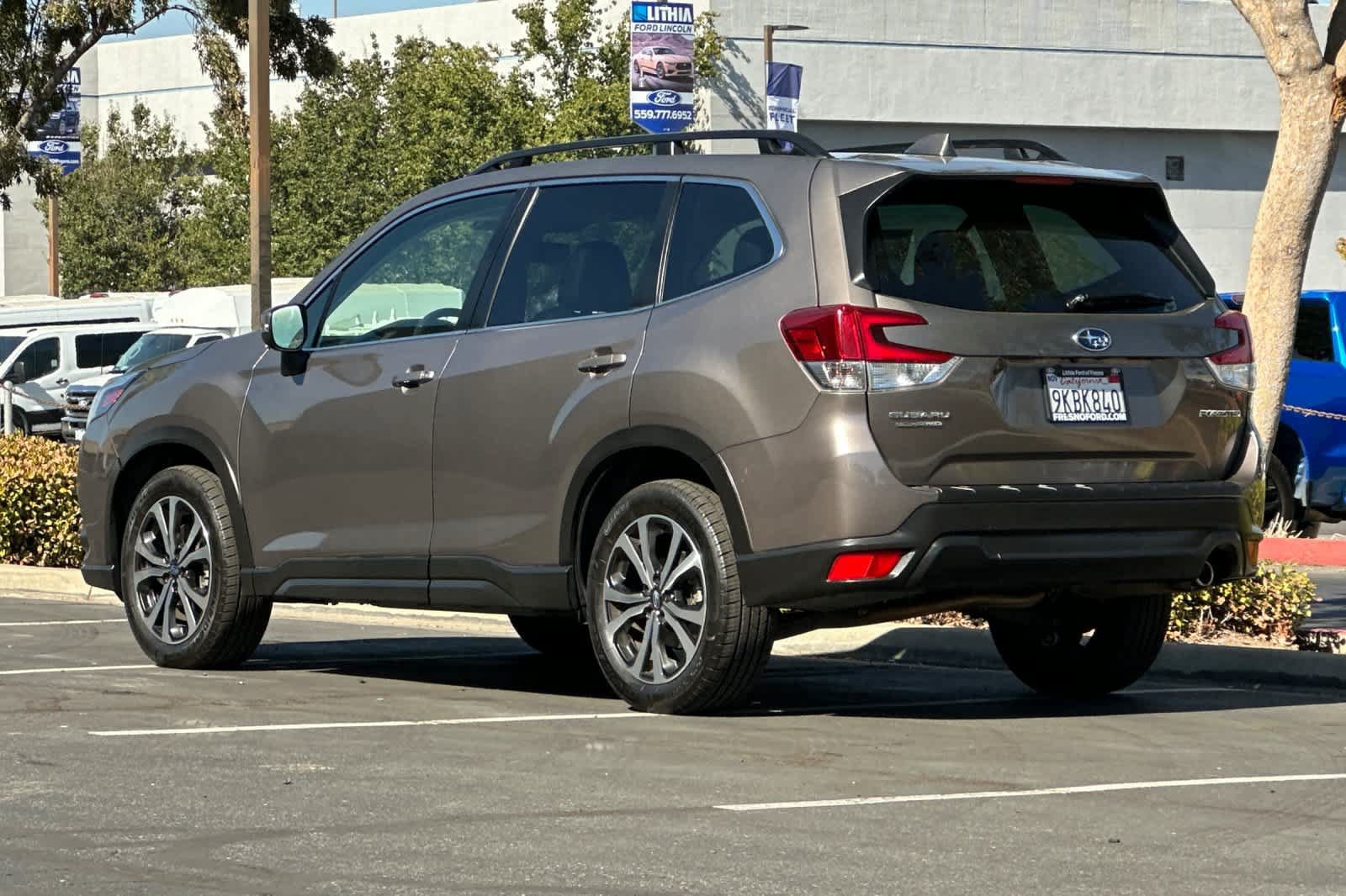 Used 2023 Subaru Forester Limited w/ Popular Package #2 AWD/4WD image 7