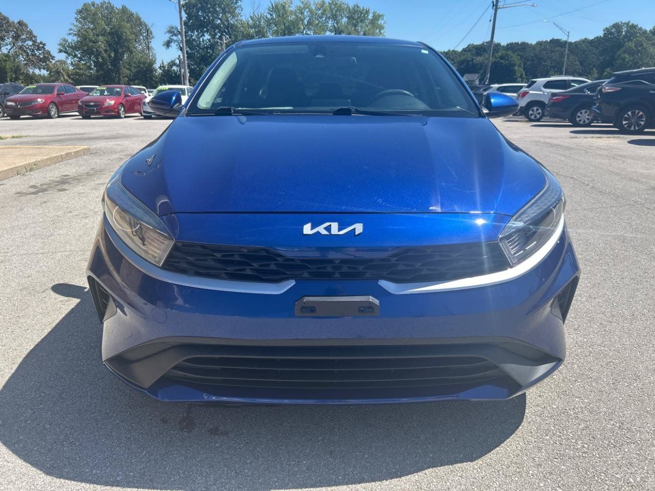 Used 2022 Kia Forte LXS FWD image 2