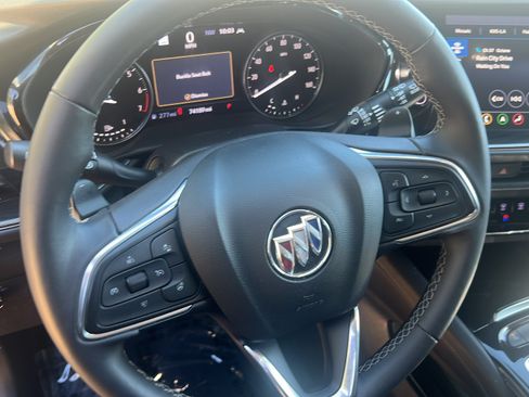 Used 2022 Buick Envision Essence w/ Technology Package I FWD image 12