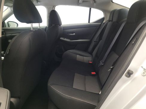 Used 2021 Nissan Sentra SV FWD image 18