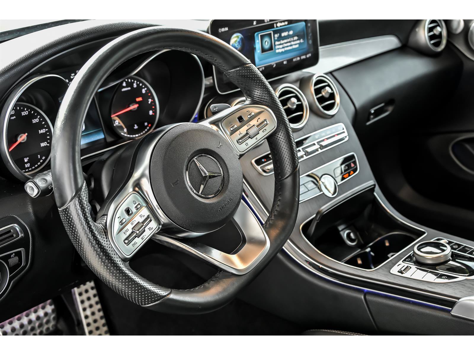 Used 2019 Mercedes-Benz C 300 4MATIC Coupe image 15
