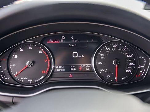 Used 2024 Audi A5 2.0T Premium image 11