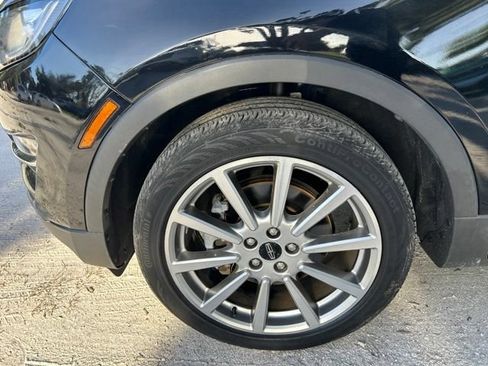 Used 2019 Lincoln MKC Reserve FWD image 21