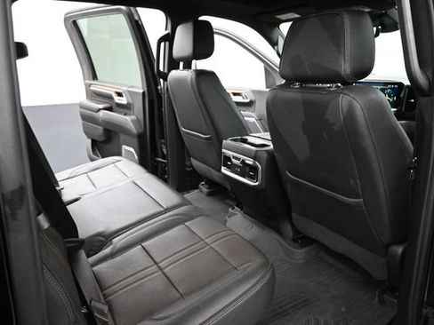 Used 2024 Chevrolet Silverado 2500 High Country w/ High Country Premium Package AWD/4WD image 22