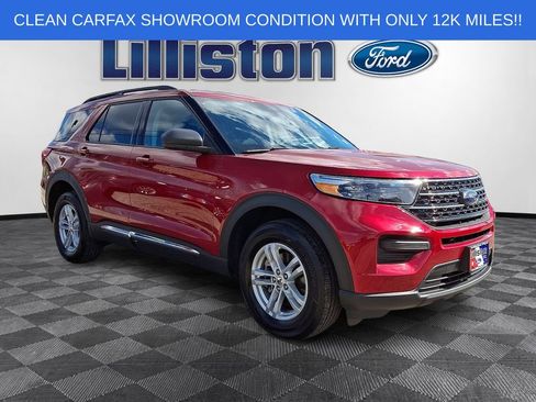 Used 2024 Ford Explorer XLT w/ Class IV Trailer Tow Package AWD/4WD image 3