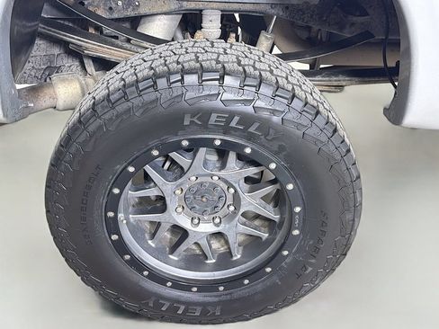 Used 2016 Ford F350 Platinum w/ FX4 Off-Road Package AWD/4WD image 28