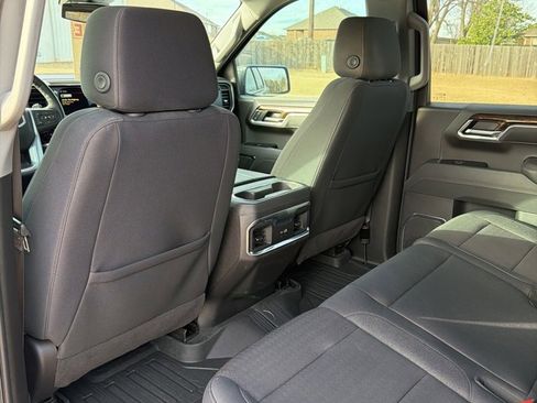 Used 2025 GMC Sierra 1500 Elevation image 46