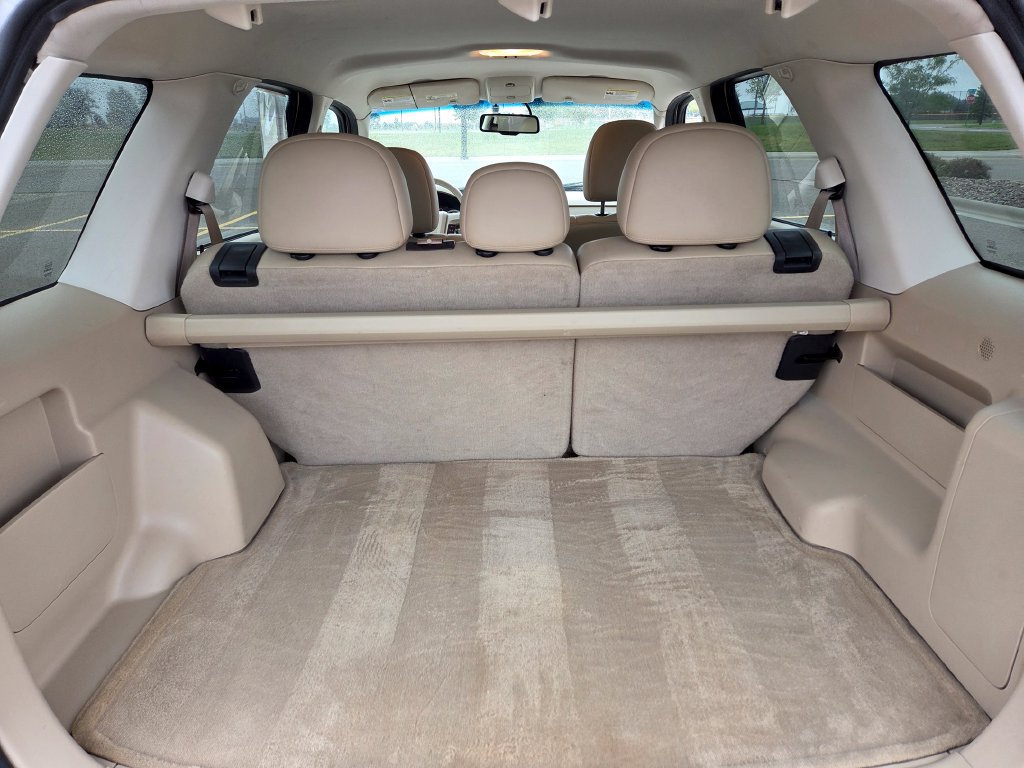 Used 2010 Ford Escape Limited AWD/4WD image 34