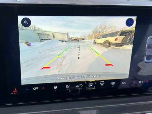 Used 2024 Ford Mustang Premium image 19