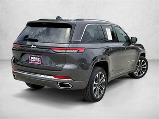 Used 2023 Jeep Grand Cherokee Overland w/ Luxury Tech Group IV RWD video 2