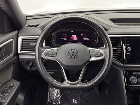 Used 2023 Volkswagen Atlas Cross Sport SE w/ Black Wheel Package image 24