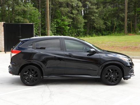 Used 2021 Honda HR-V Sport image 26