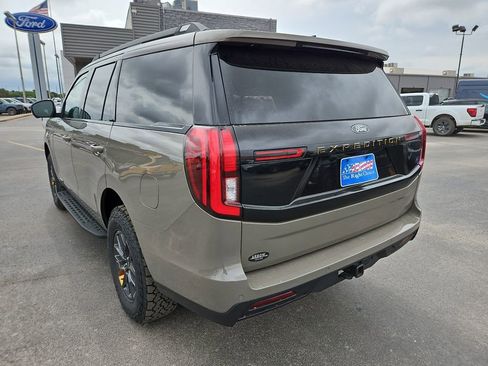 New 2026 Ford Expedition Tremor AWD/4WD image 9