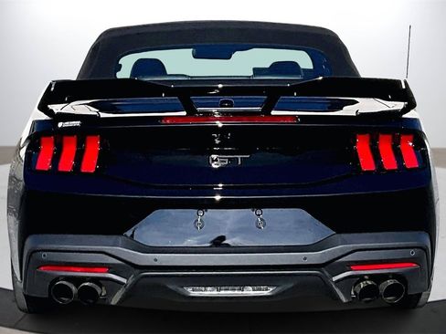 Used 2024 Ford Mustang GT Premium image 7