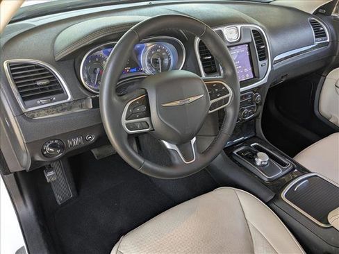 Certified 2023 Chrysler 300 Touring L w/ Comfort Group RWD image 10