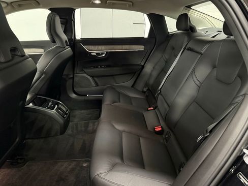 Used 2023 Volvo S90 B6 Plus AWD/4WD image 16