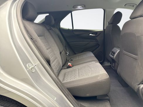Used 2023 Chevrolet Equinox LT AWD/4WD image 18
