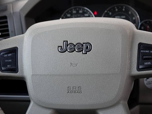 Used 2007 Jeep Grand Cherokee Overland AWD/4WD image 62