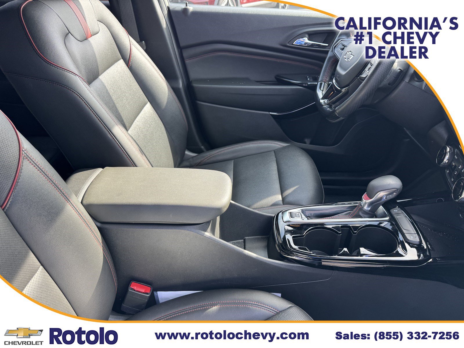 Used 2024 Chevrolet Trax RS w/ Sunroof Package FWD image 8