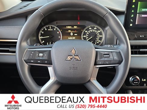New 2026 Mitsubishi Outlander ES FWD image 14