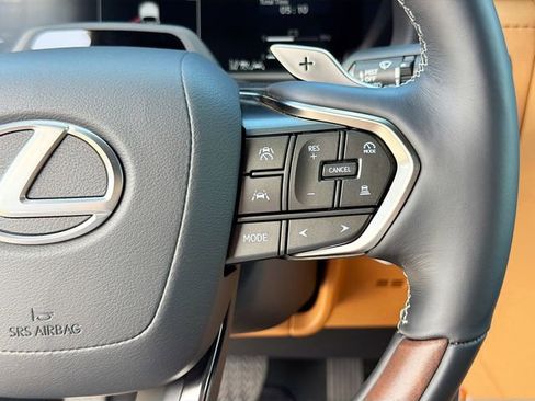 New 2026 Lexus LX 600 4WD w/ Luxury Package image 41