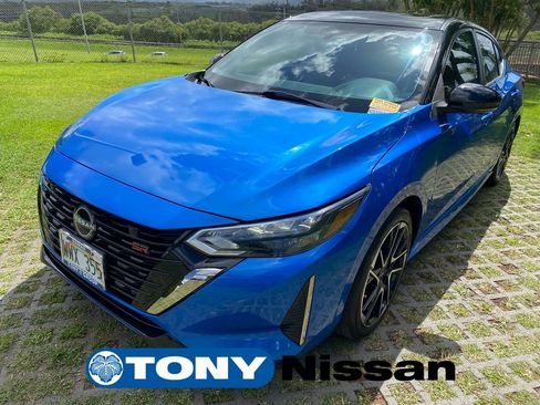 Used 2024 Nissan Sentra SR w/ SR Premium Package FWD image 21