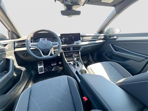 New 2025 Volkswagen Jetta Sport image 22