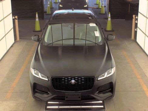 Used 2023 Jaguar F-PACE S image 2