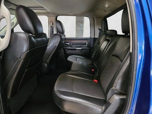 Used 2016 RAM 1500 Laramie w/ Convenience Group AWD/4WD image 13