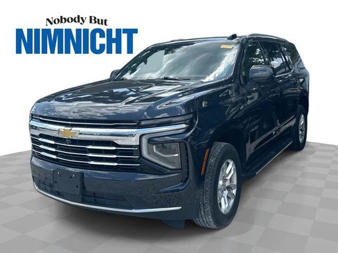 Used 2025 Chevrolet Tahoe LT RWD image 1