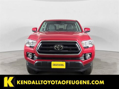 Used 2023 Toyota Tacoma SR5 w/ Technology Package image 8