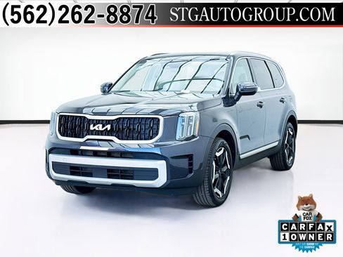 Used 2025 Kia Telluride EX w/ EX Captain's Chair Package FWD image 1