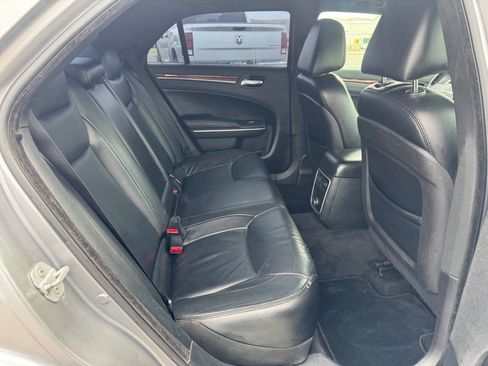 Used 2013 Chrysler 300 Touring w/ Driver Convenience Group RWD image 5