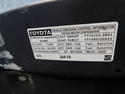 Used 2015 Toyota RAV4 LE AWD/4WD image 23