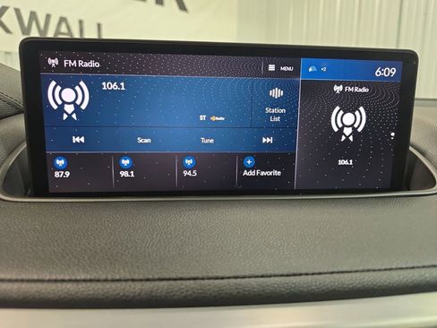 Used 2023 Acura MDX FWD image 8