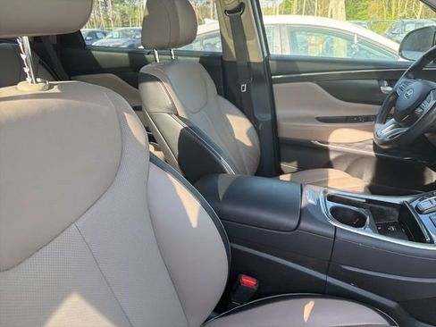 Used 2023 Hyundai Santa Fe Limited image 12