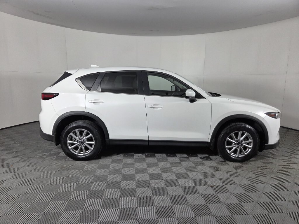 Used 2023 MAZDA CX-5 AWD 2.5 S w/ Select Package image 4