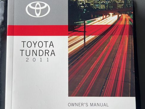 Used 2011 Toyota Tundra 4x4 CrewMax w/ TRD Off-Road Pkg image 33