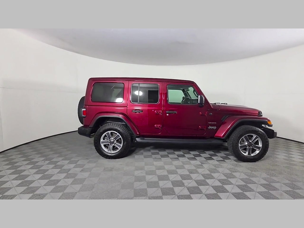 Used 2021 Jeep Wrangler Unlimited Sahara AWD/4WD image 3