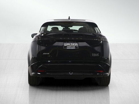 Used 2024 Nissan Ariya EVOLVE+ e-4ORCE image 4