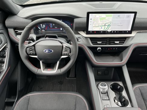 New 2026 Ford Explorer ST w/ Sun And Sound Package image 8