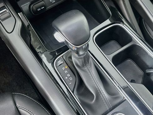 Used 2025 Kia Telluride S FWD image 25