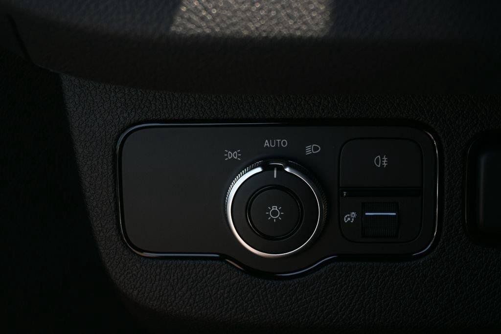 Used 2026 Mercedes-Benz Sprinter 2500 image 10