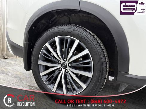 Used 2023 INFINITI QX60 Sensory w/ Cargo Package image 15