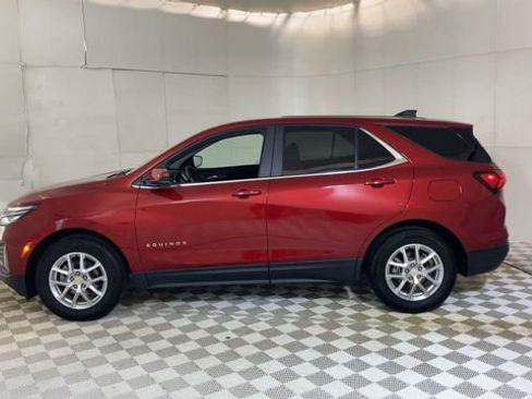 Used 2024 Chevrolet Equinox LT image 8