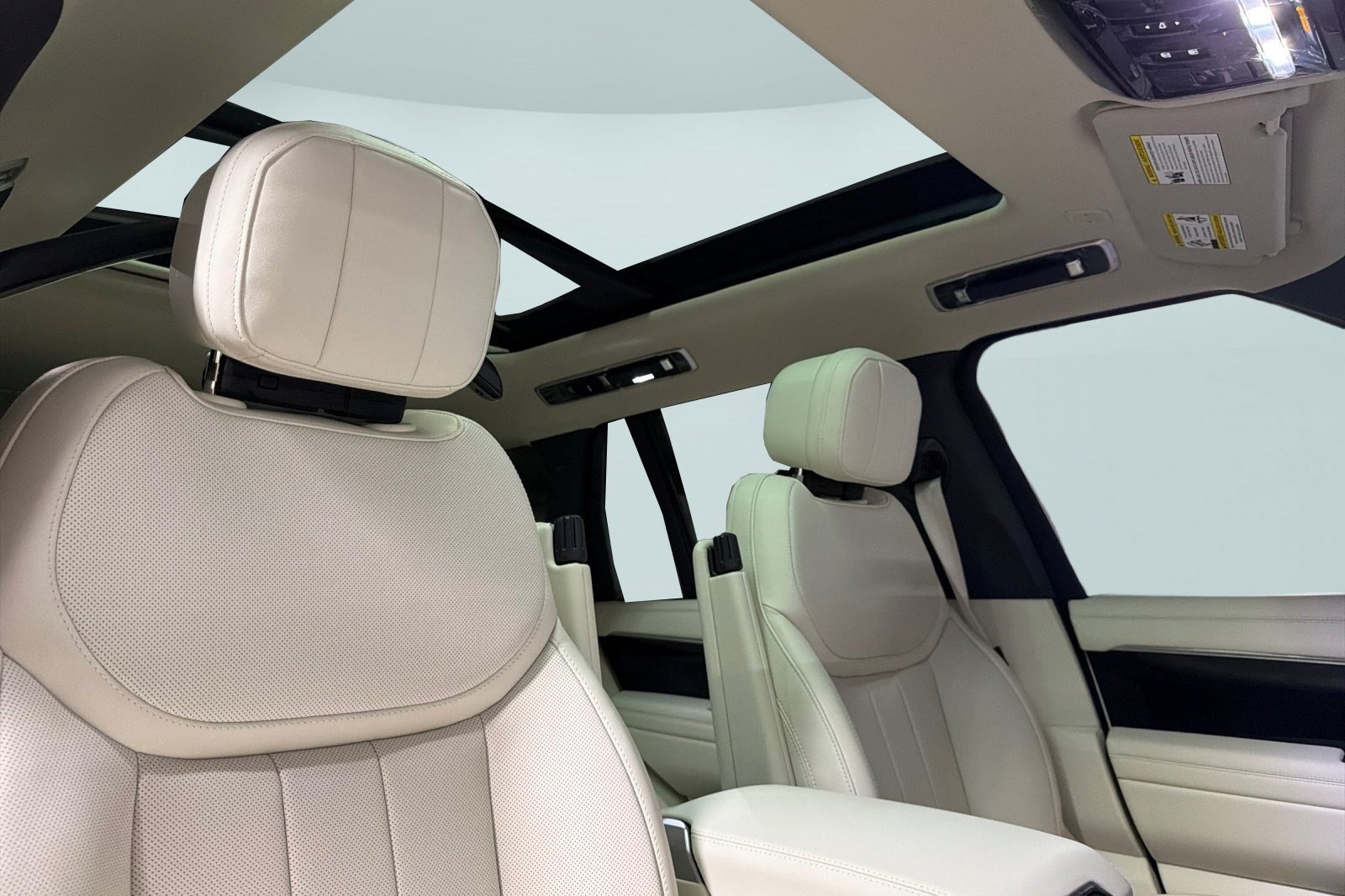 New 2026 Land Rover Range Rover SE AWD/4WD image 22