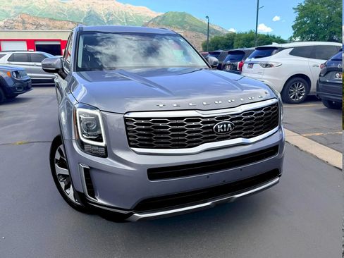 Used 2021 Kia Telluride S AWD/4WD image 2