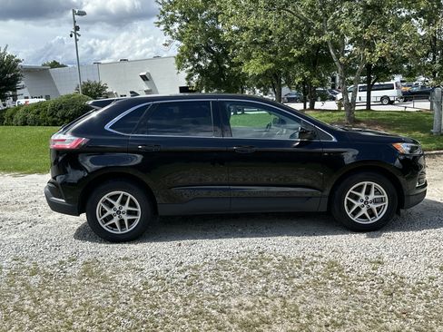 Used 2022 Ford Edge SEL image 4