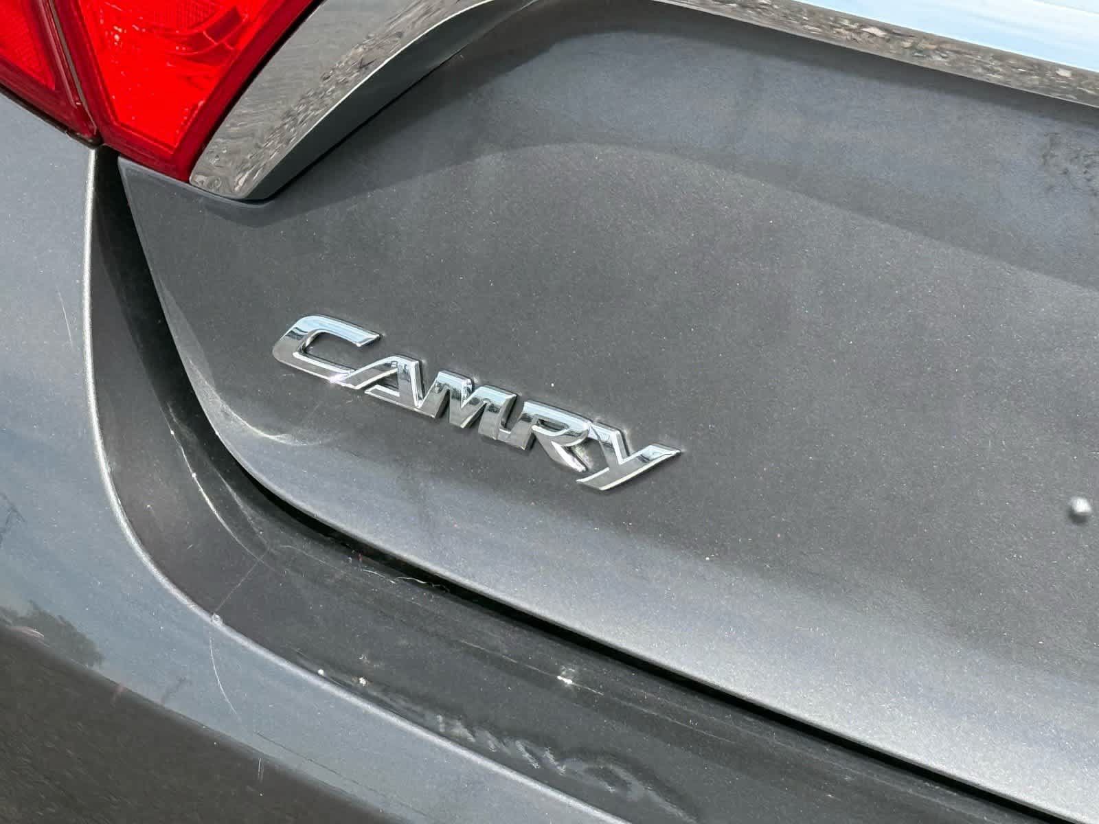 Used 2017 Toyota Camry XLE FWD image 23