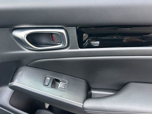 Certified 2025 Honda Civic Sport image 18